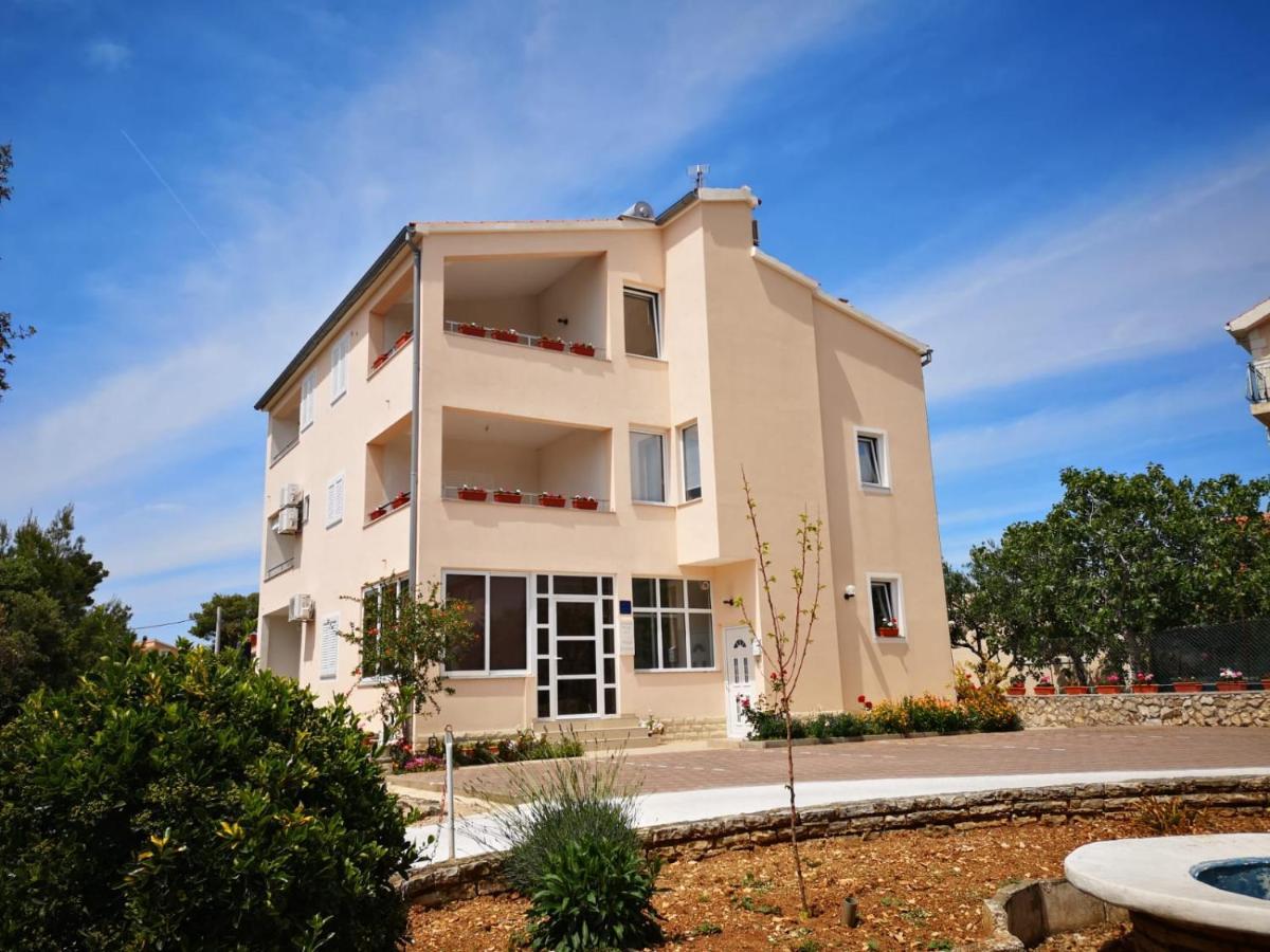 Apartments Villa Korina Brodarica  Bagian luar foto