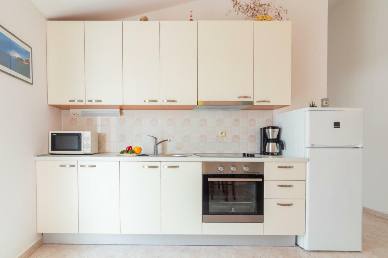 Apartments Villa Korina Brodarica  Bagian luar foto