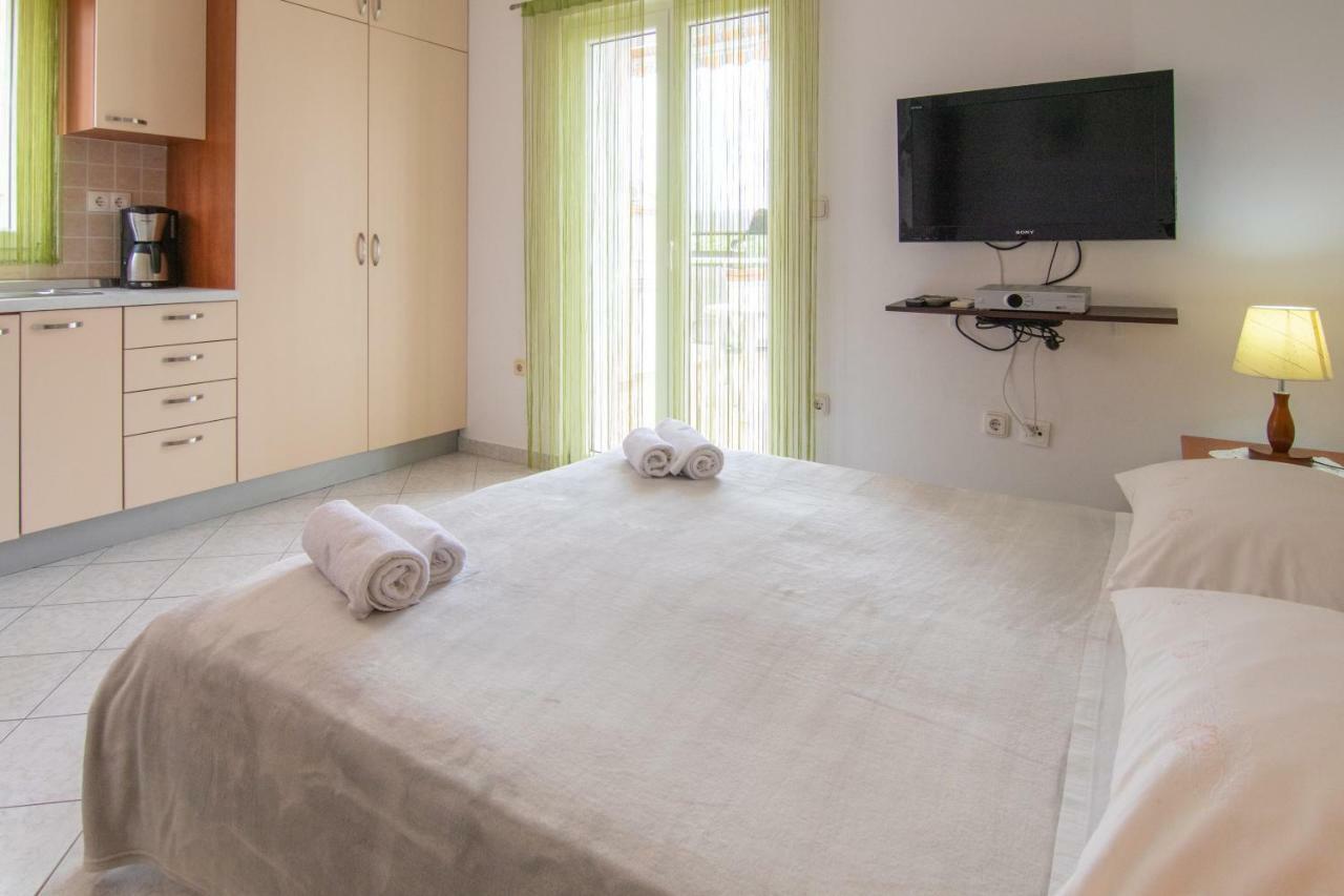 Apartments Villa Korina Brodarica  Bagian luar foto